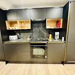 The Luxuries Marylebone Apt, 5 Min From Station!