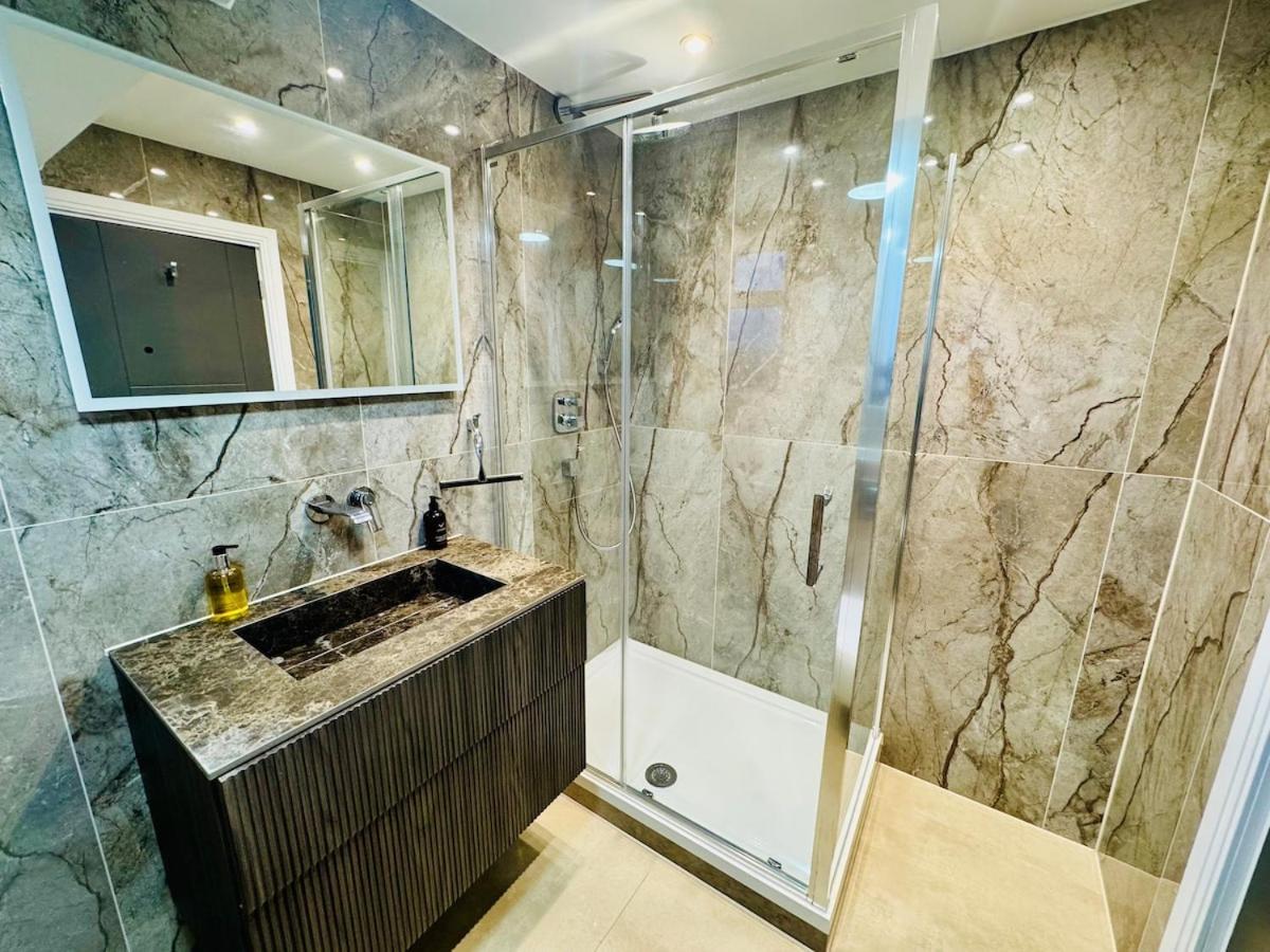 Apartment The Luxuries Marylebone Apt, 5 Min From Station! London