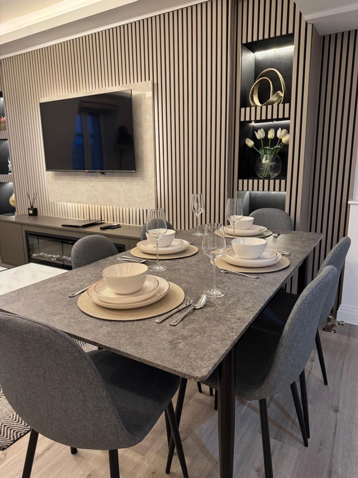 The Luxuries Marylebone Apt, 5 Min From Station! * London