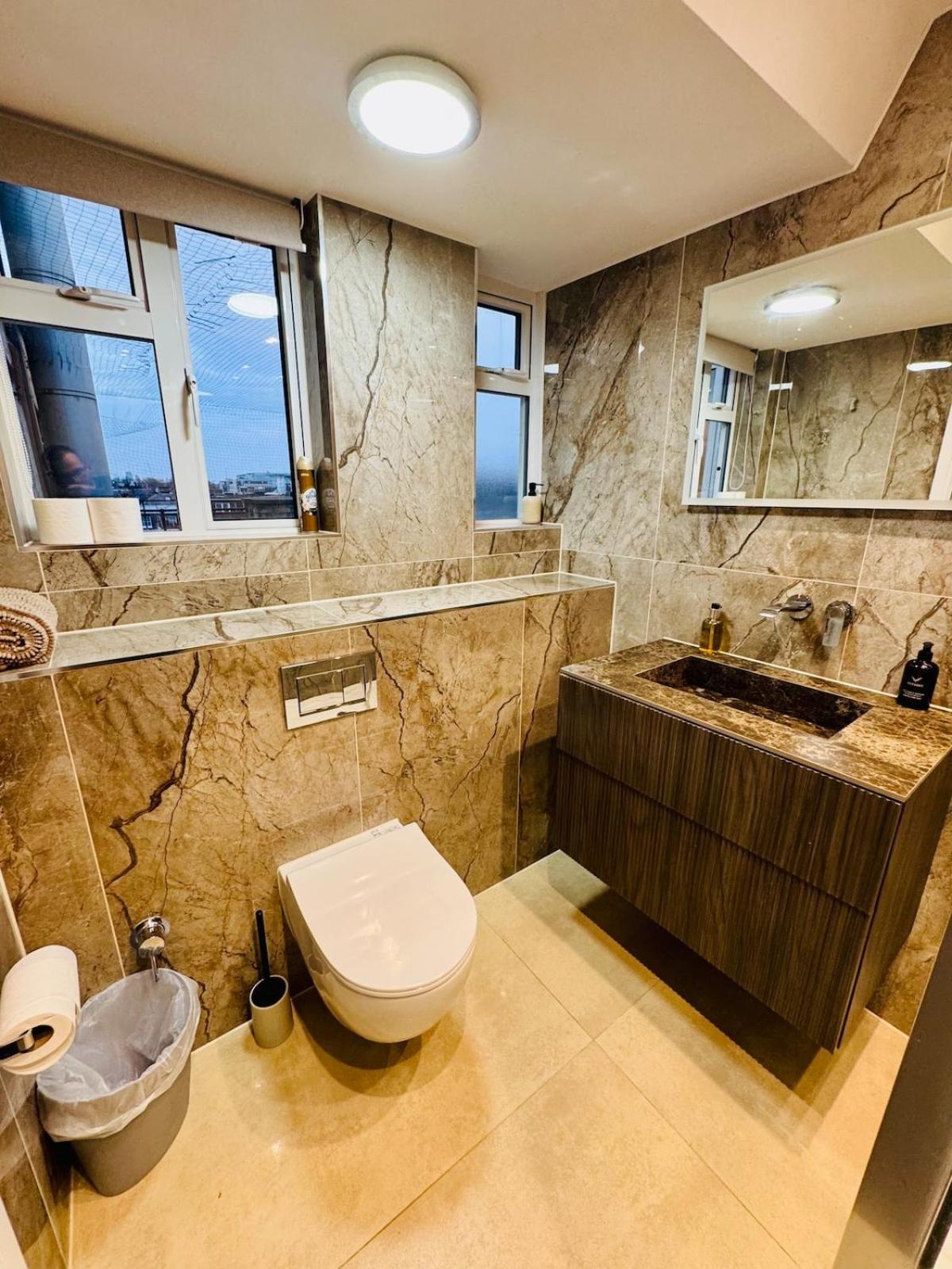 The Luxuries Marylebone Apt, 5 Min From Station! Apartment *